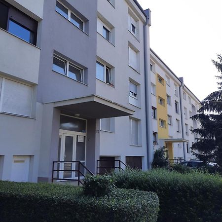 Apartman Ines Velika Gorica Extérieur photo